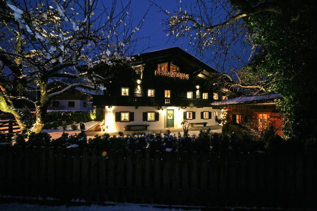 Apartamento Weberhaus - Adults Only Kitzbühel Exterior foto